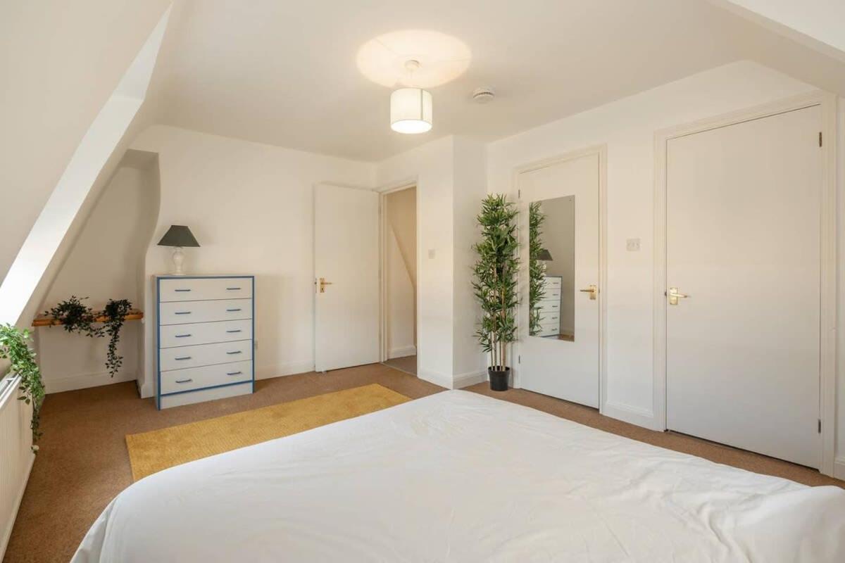 Spacious 3 Bedroom Flat In Heart Of City Centre Cambridge  Dış mekan fotoğraf