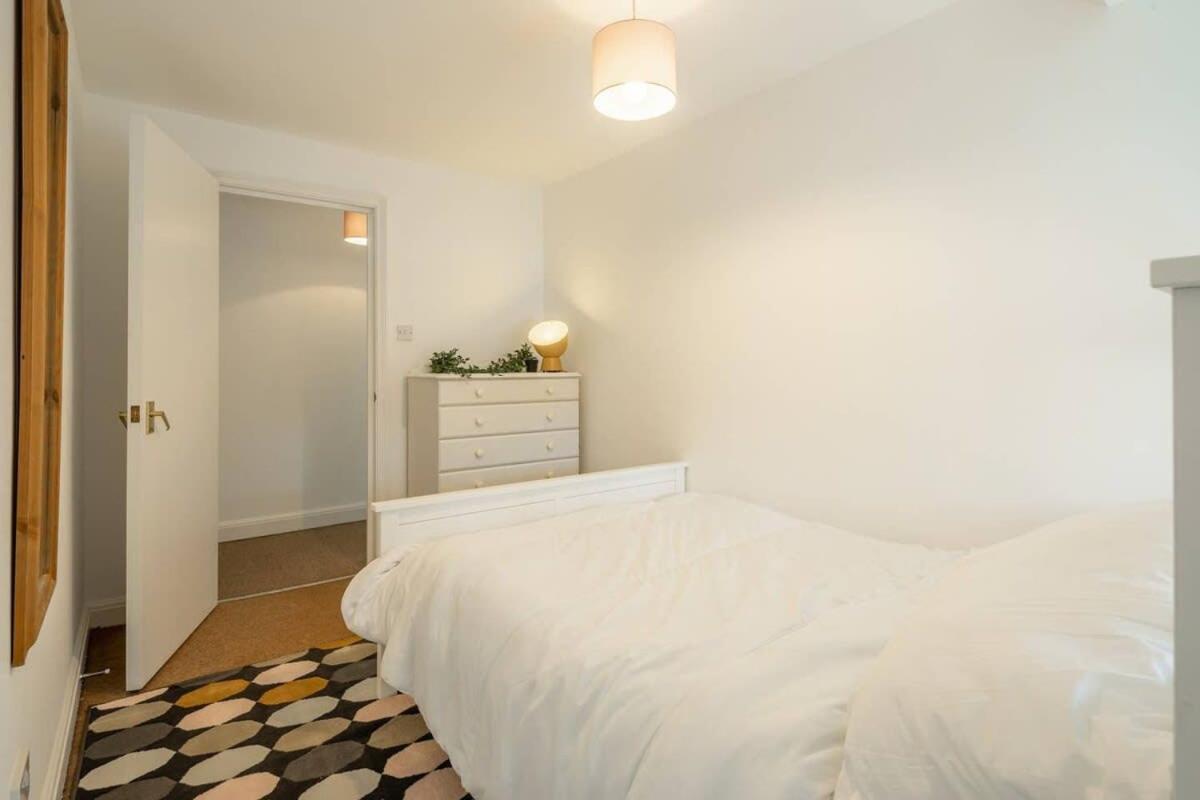 Spacious 3 Bedroom Flat In Heart Of City Centre Cambridge  Dış mekan fotoğraf